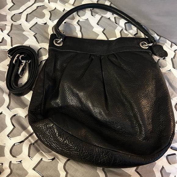 EUC Roots Olivia hobo leather bag in black - Picture 2 of 3